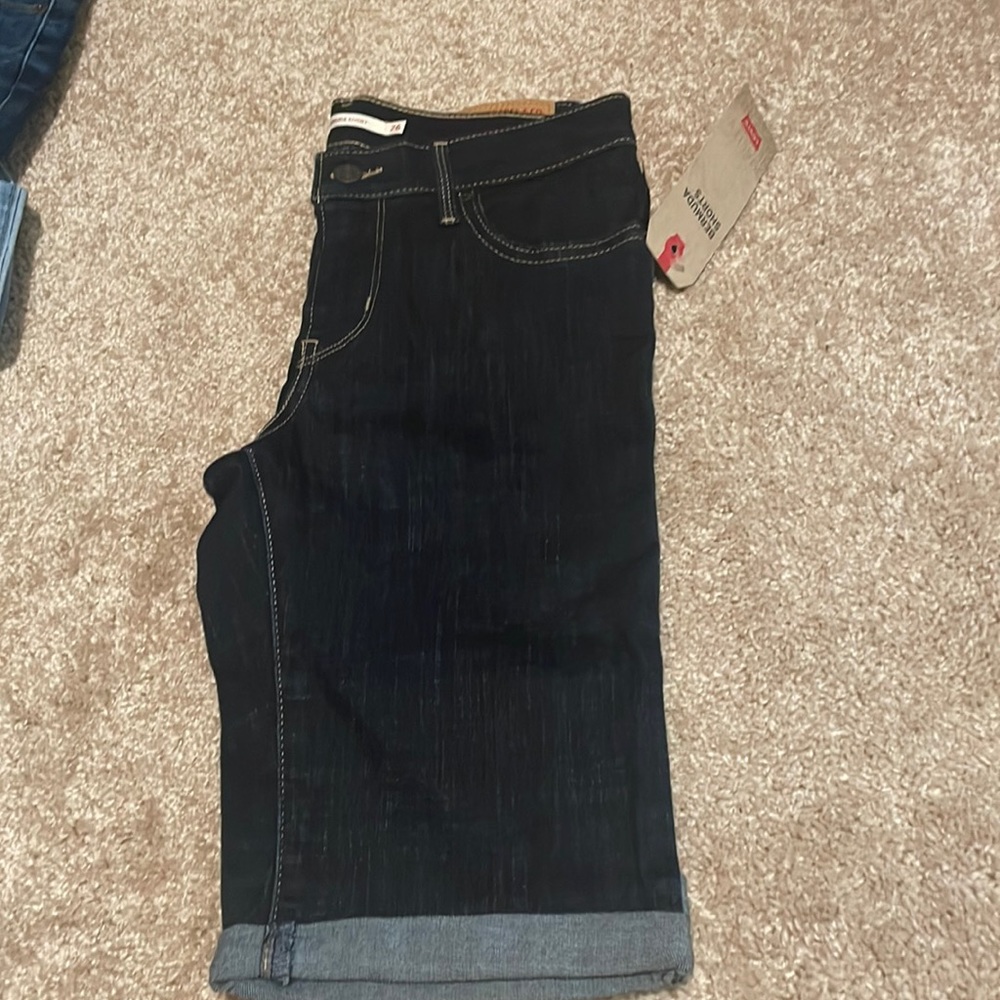 Levi’s Jean Bermuda shorts